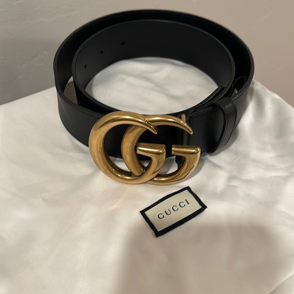 Gucci woman’s belt in great condition. Size 80